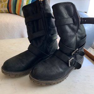 Black Leather boots at half calf